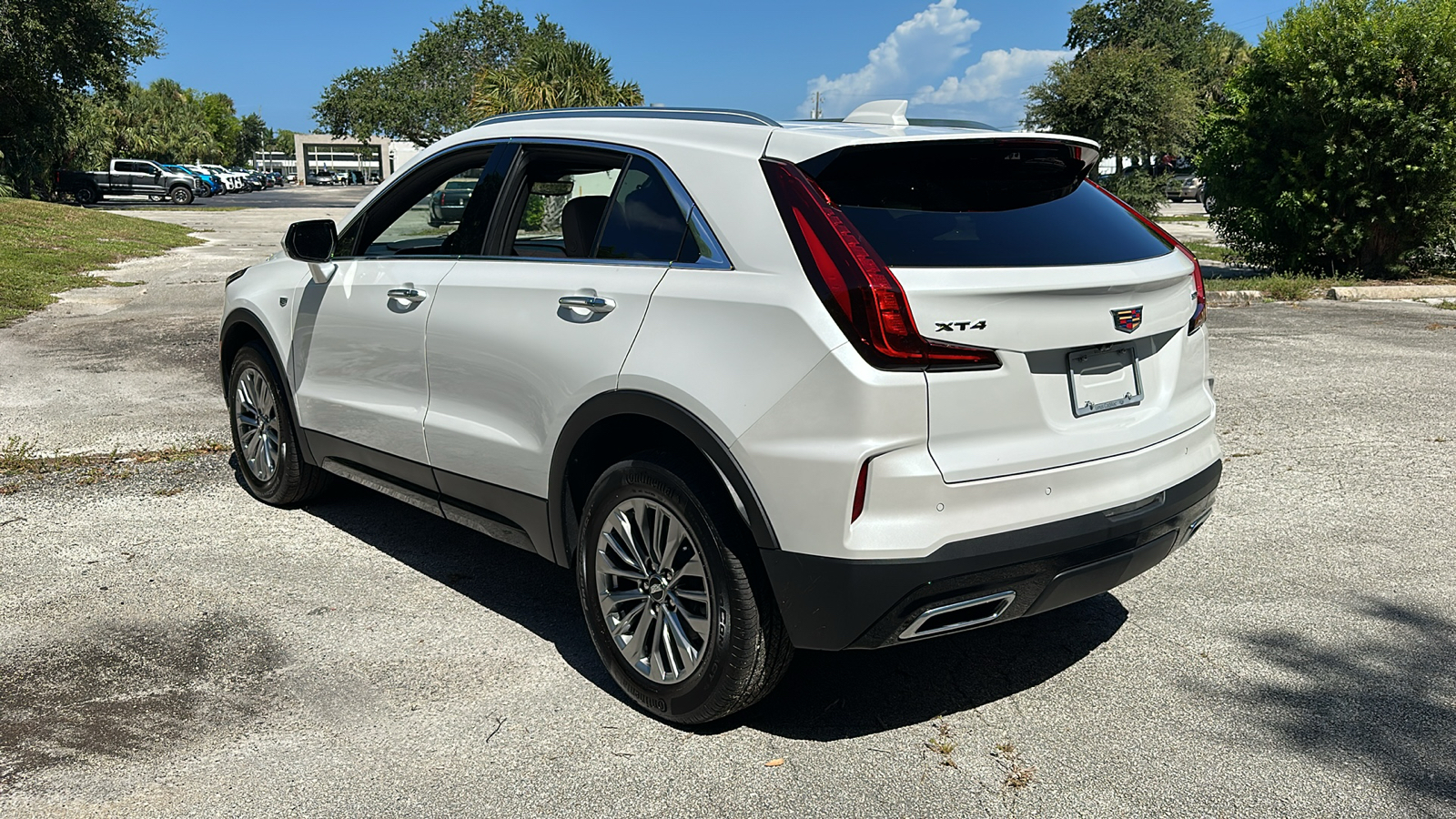 2024 Cadillac XT4 Premium Luxury 5