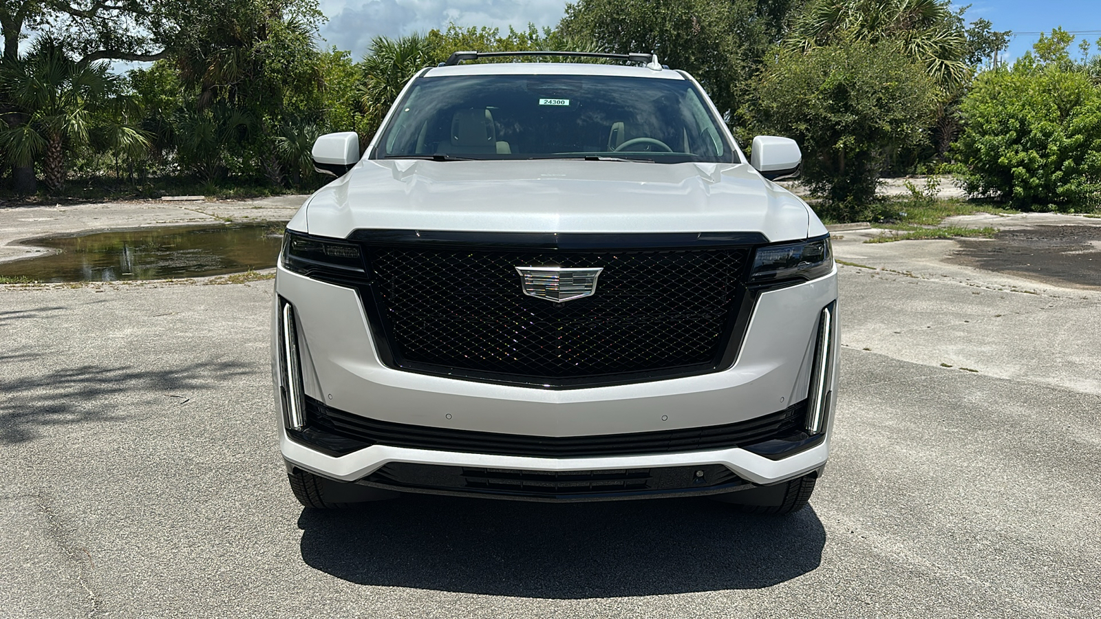 2024 Cadillac Escalade ESV Sport Platinum 2