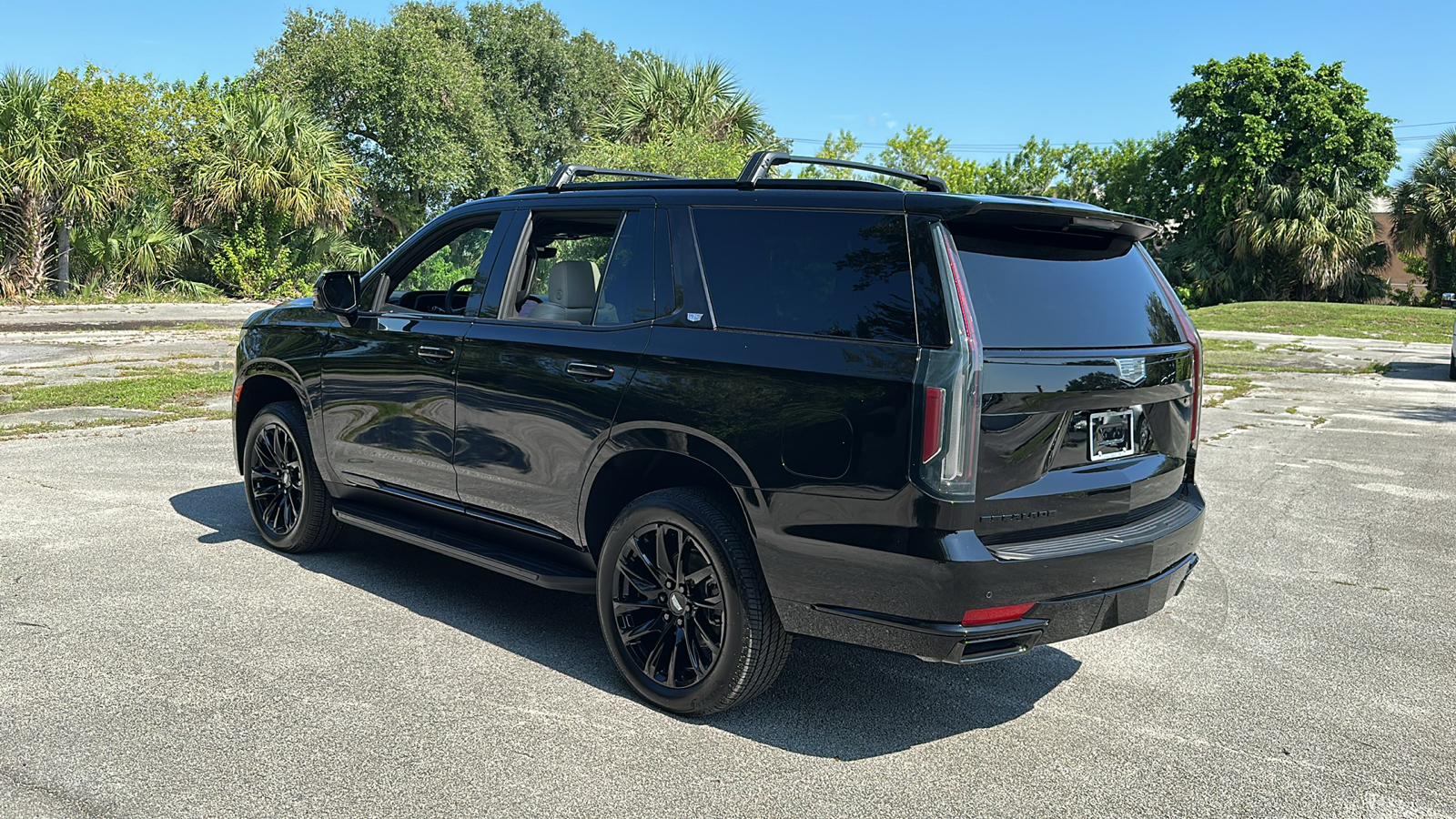 2024 Cadillac Escalade Sport 5