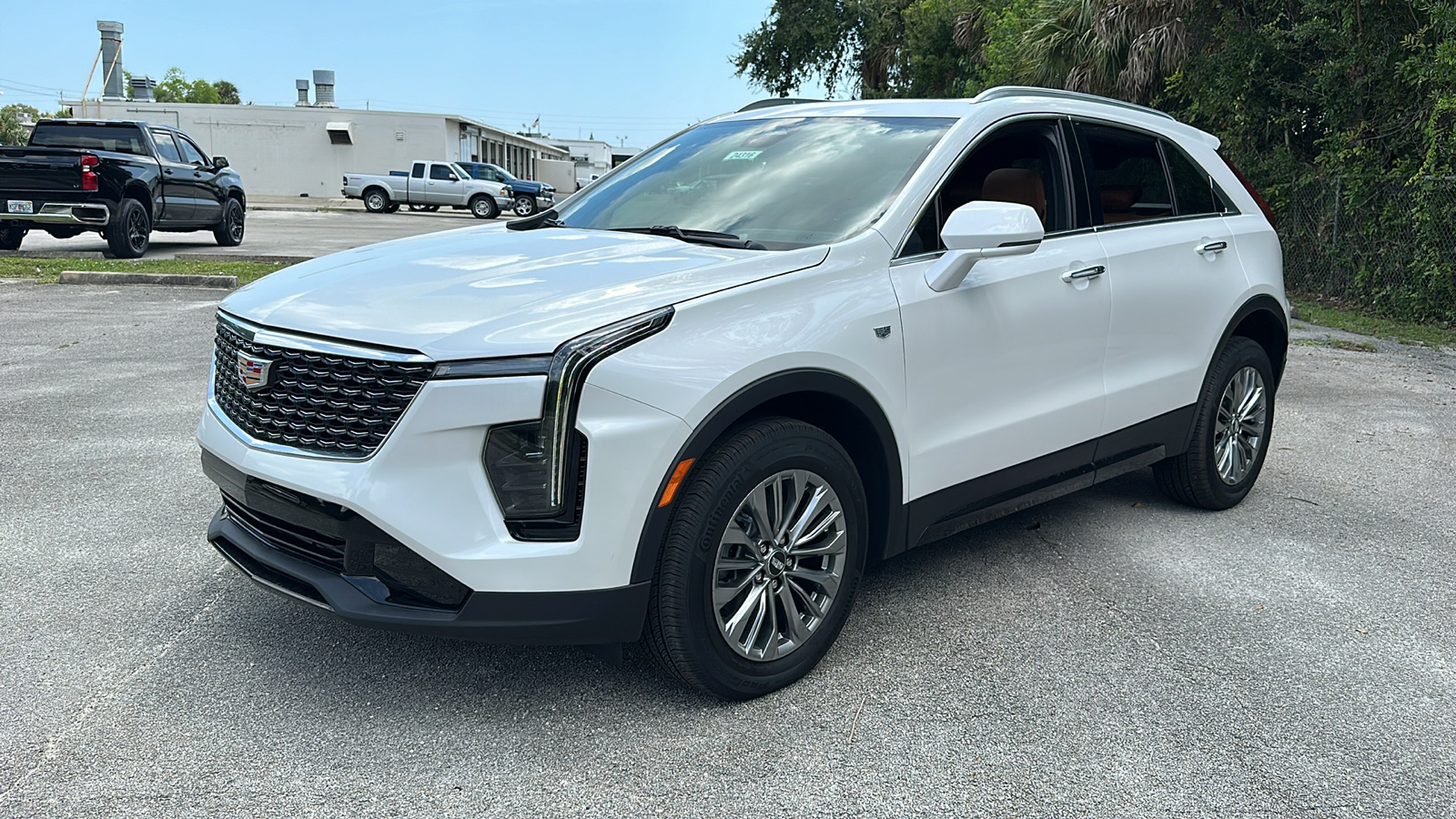 2024 Cadillac XT4 Premium Luxury 3