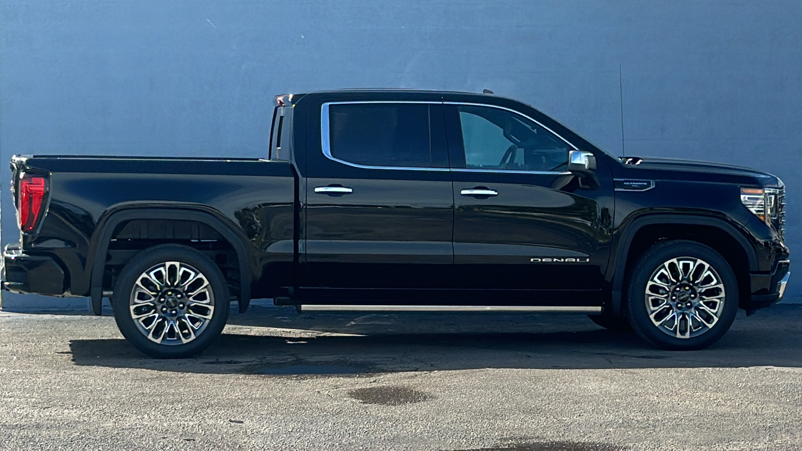 2024 GMC Sierra 1500 Denali Ultimate 8