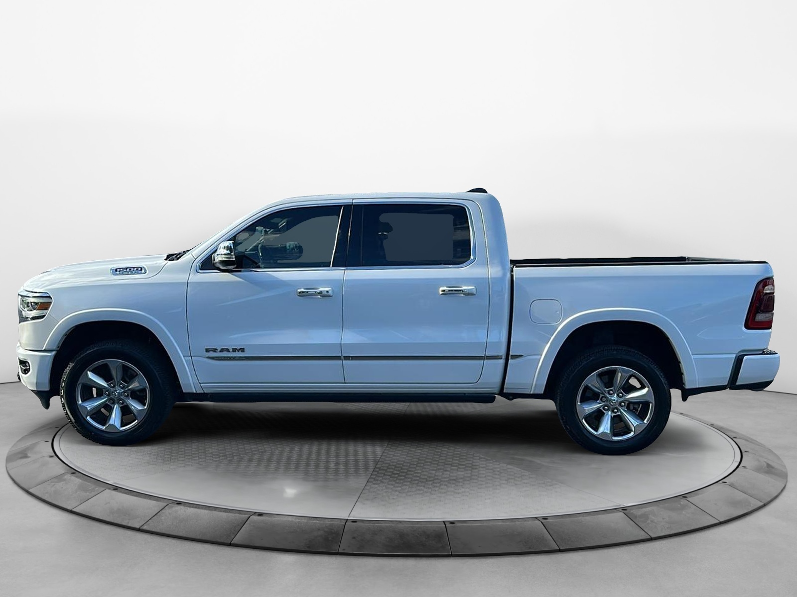 2022 Ram 1500 Limited 4