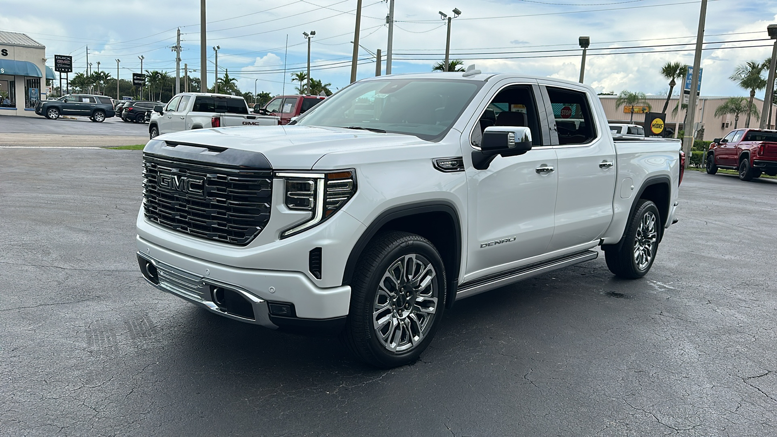 2024 GMC Sierra 1500 Denali Ultimate 3