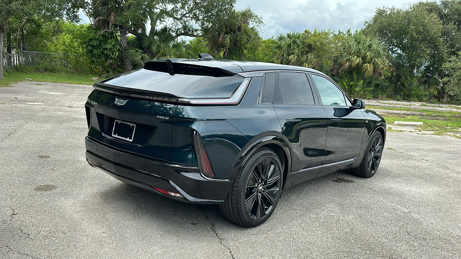 2024 Cadillac LYRIQ Sport 7