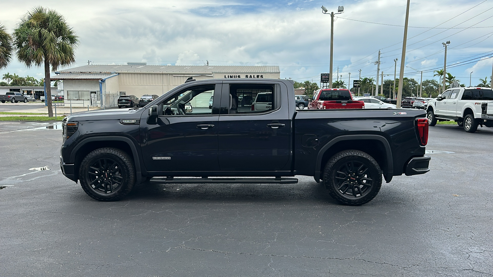 2024 GMC Sierra 1500 Elevation 4