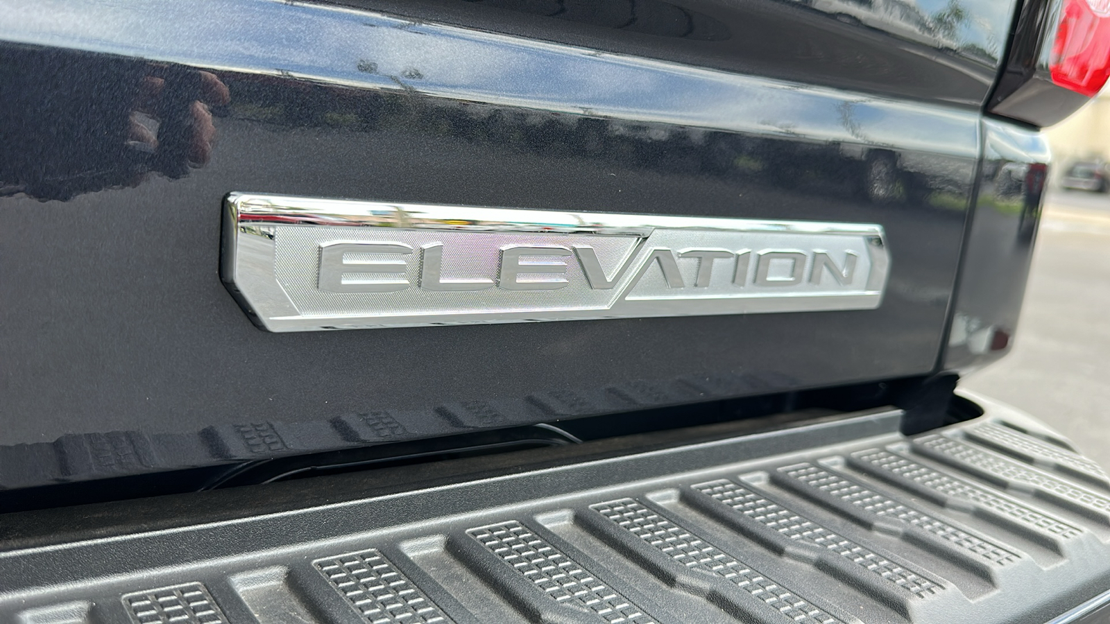 2024 GMC Sierra 1500 Elevation 10