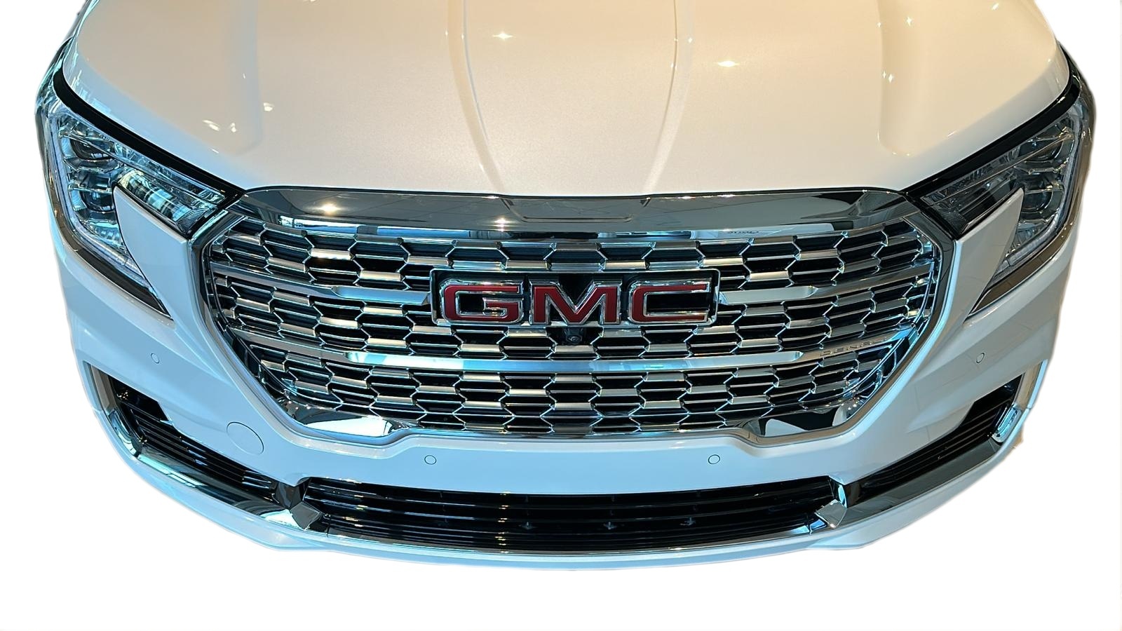 2024 GMC Terrain Denali 8