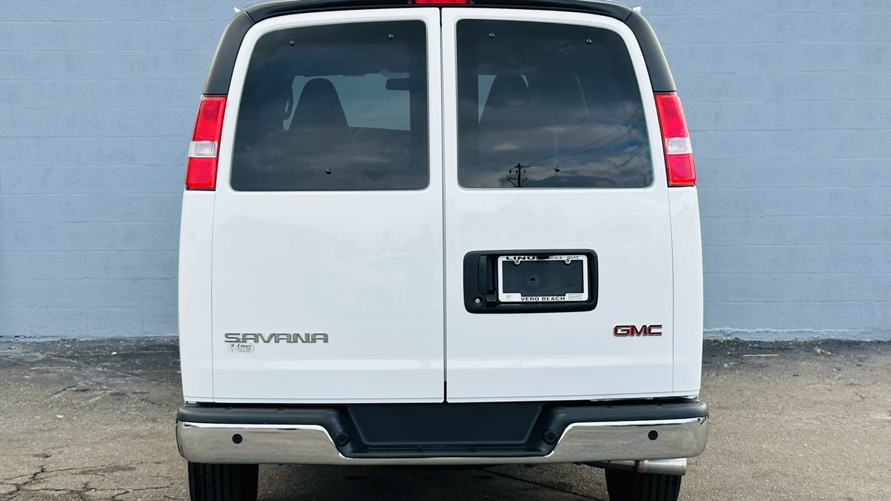 2024 GMC Savana 2500 Work Van 6