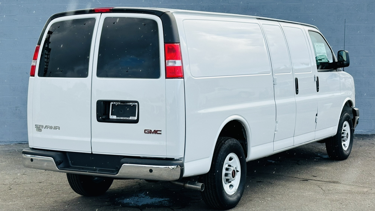 2024 GMC Savana 2500 Work Van 7