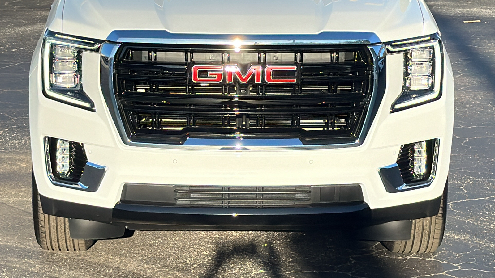 2024 GMC Yukon SLE 9