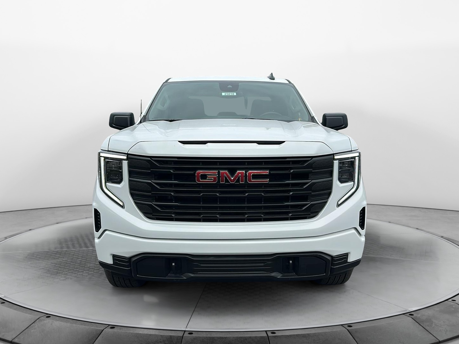 2025 GMC Sierra 1500 Pro 2