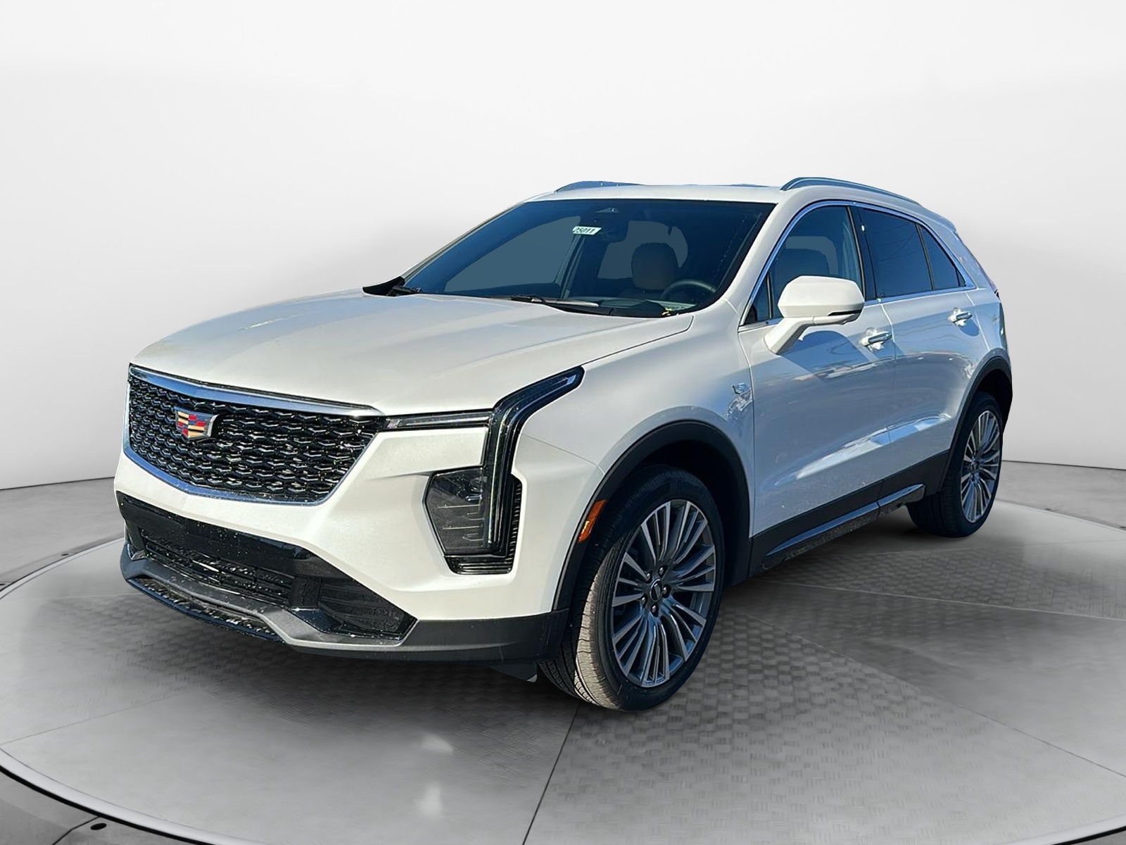 2025 Cadillac XT4 Premium Luxury 3