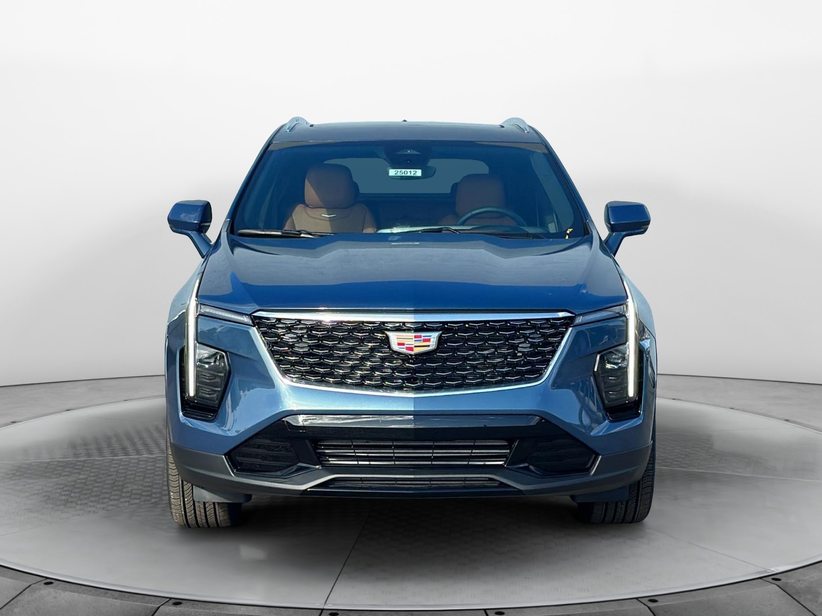 2025 Cadillac XT4 Premium Luxury 2