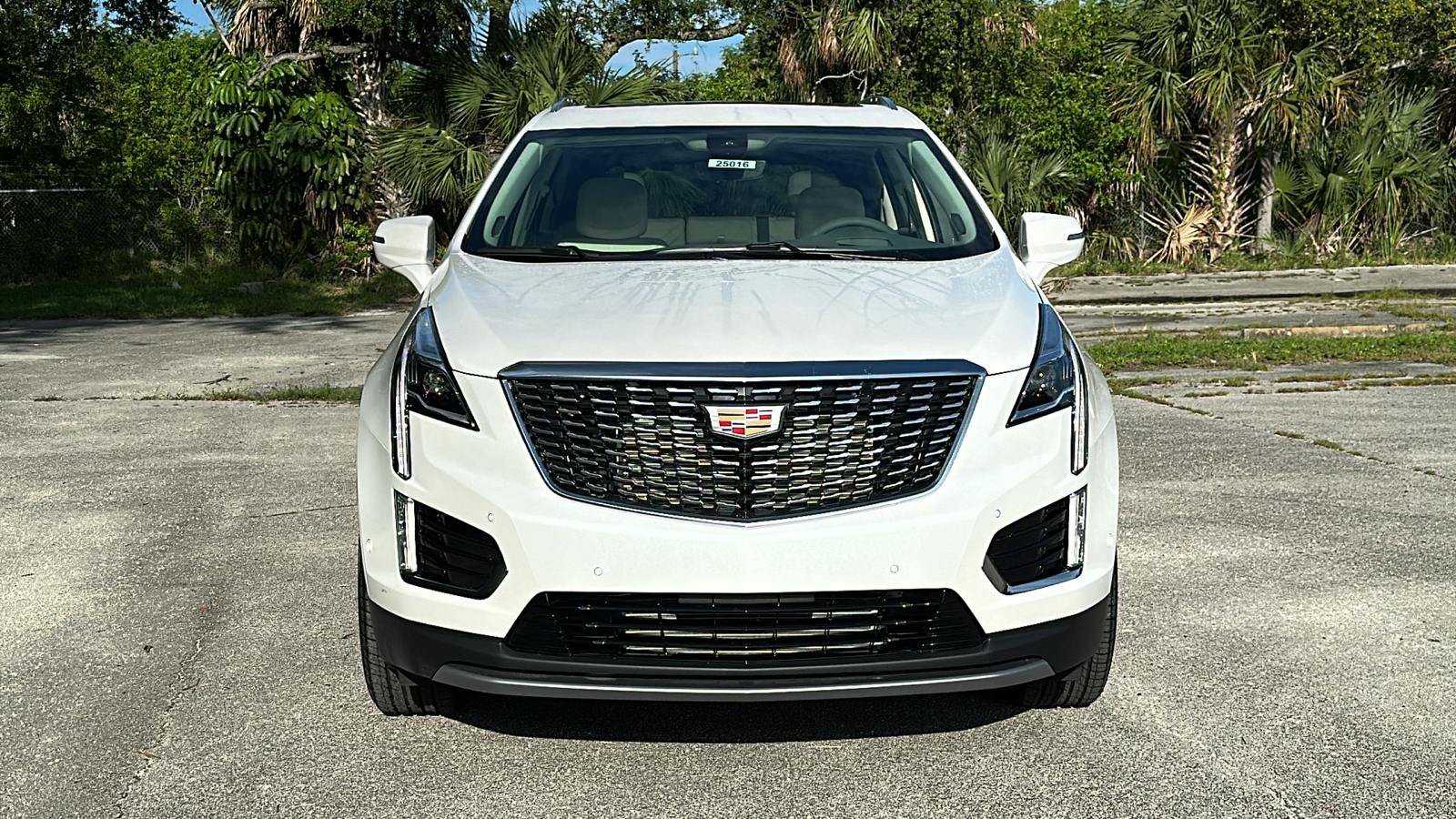 2025 Cadillac XT5 Premium Luxury 2