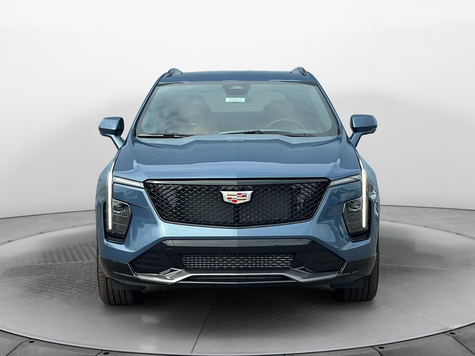 2025 Cadillac XT4 Sport 2