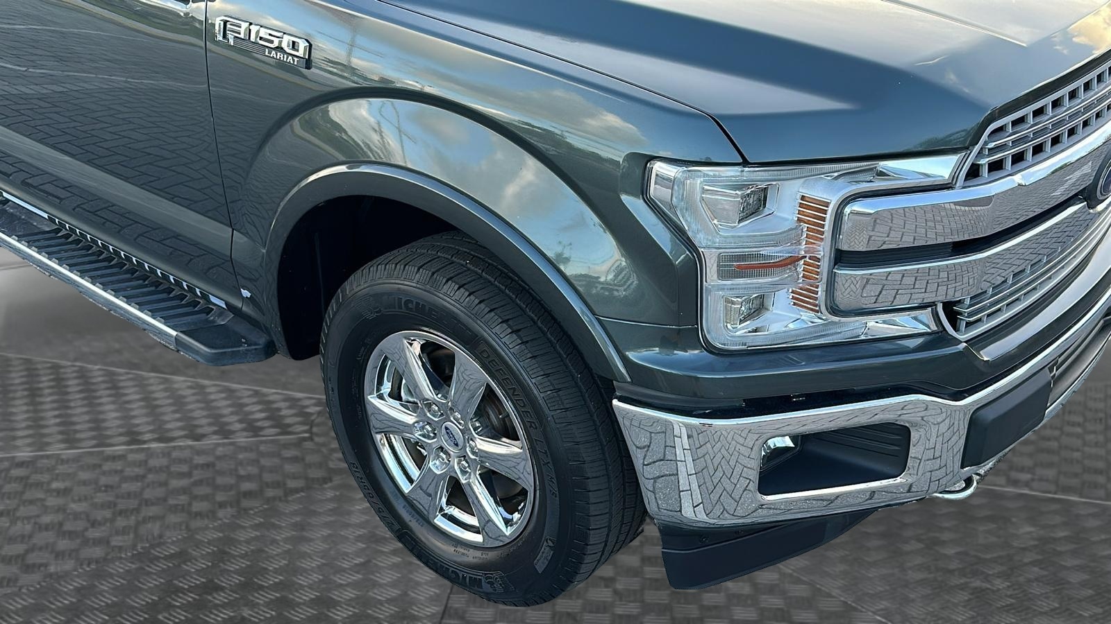 2018 Ford F-150 Lariat 10