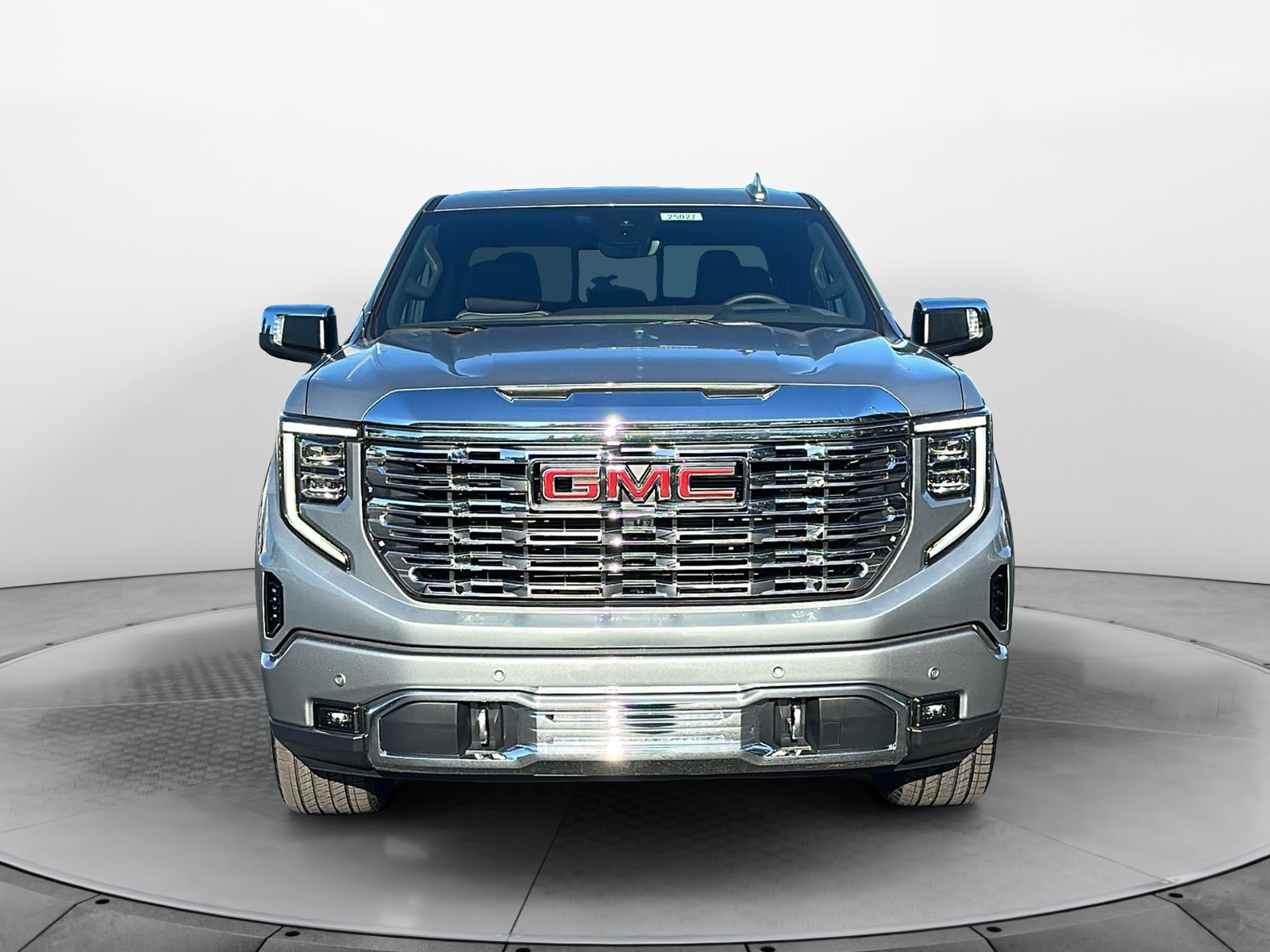 2025 GMC Sierra 1500 Denali 2