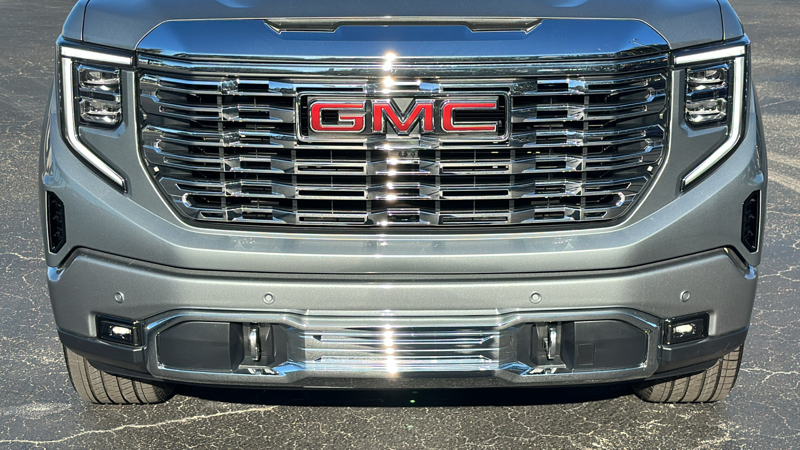 2025 GMC Sierra 1500 Denali 9