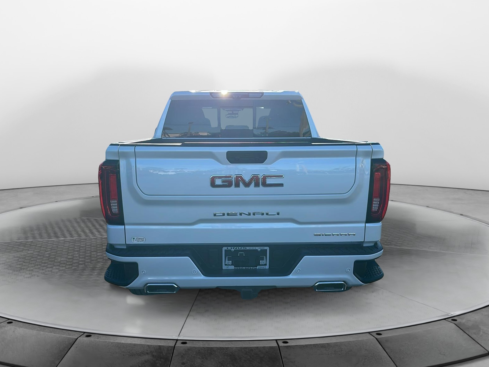 2025 GMC Sierra 1500 Denali 6