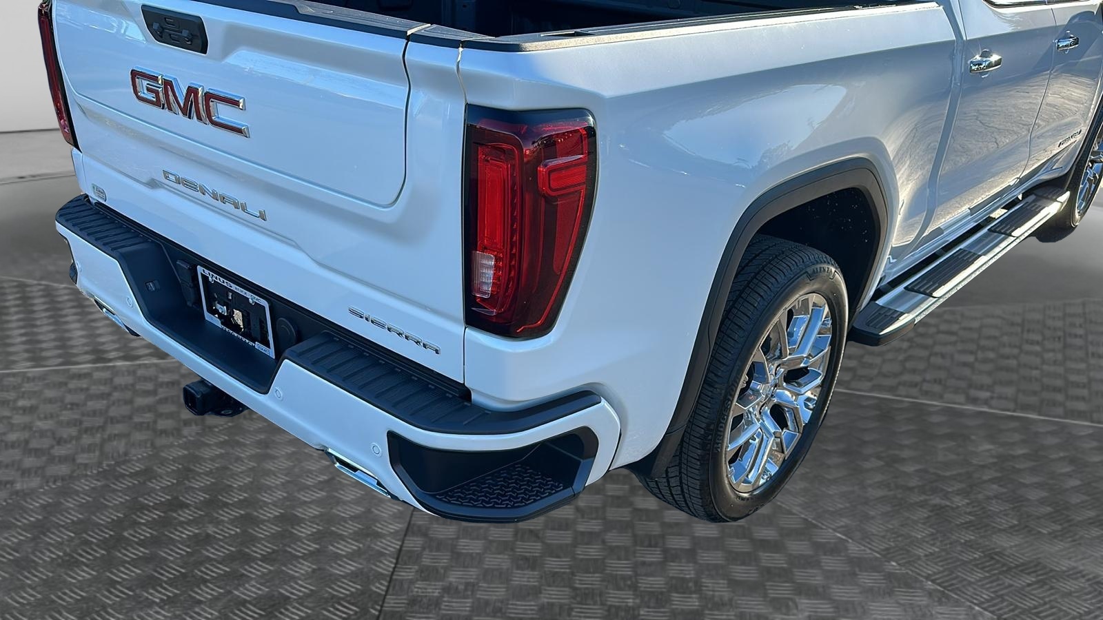 2025 GMC Sierra 1500 Denali 12