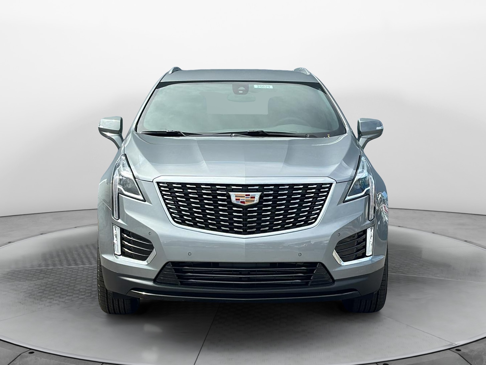 2025 Cadillac XT5 Luxury 2