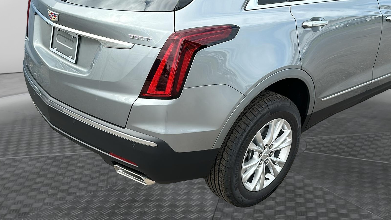 2025 Cadillac XT5 Luxury 11