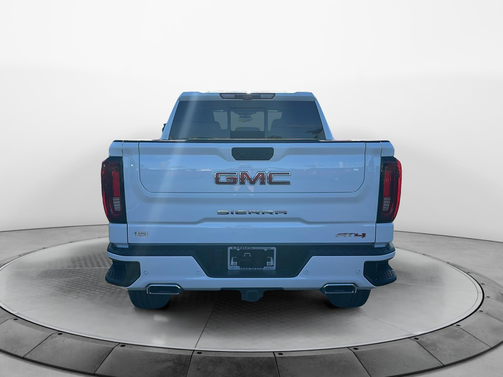 2025 GMC Sierra 1500 AT4 6