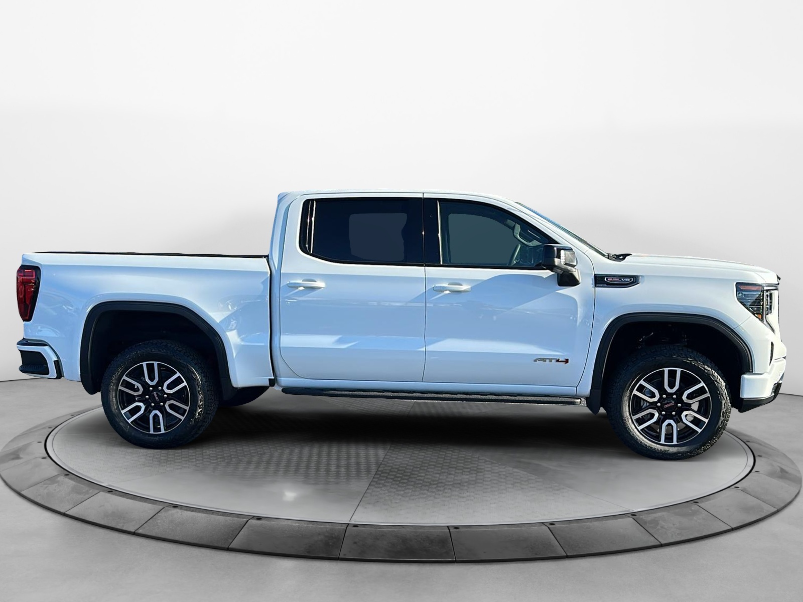 2025 GMC Sierra 1500 AT4 8