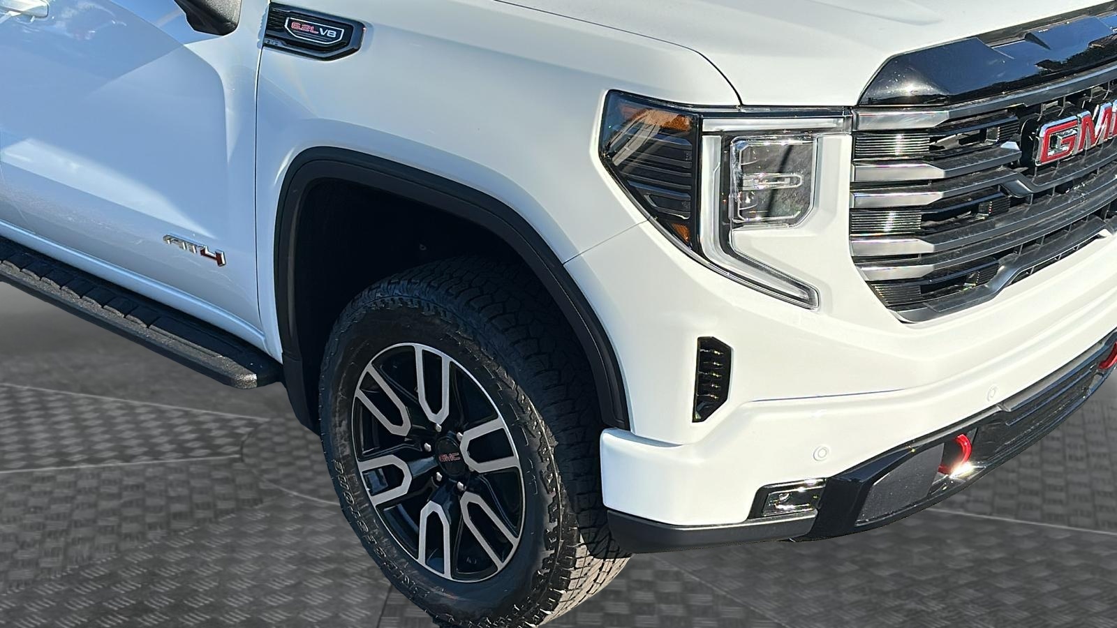 2025 GMC Sierra 1500 AT4 10