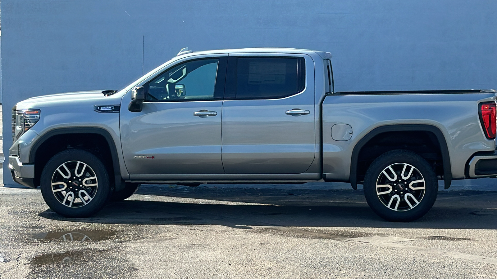 2025 GMC Sierra 1500 AT4 4