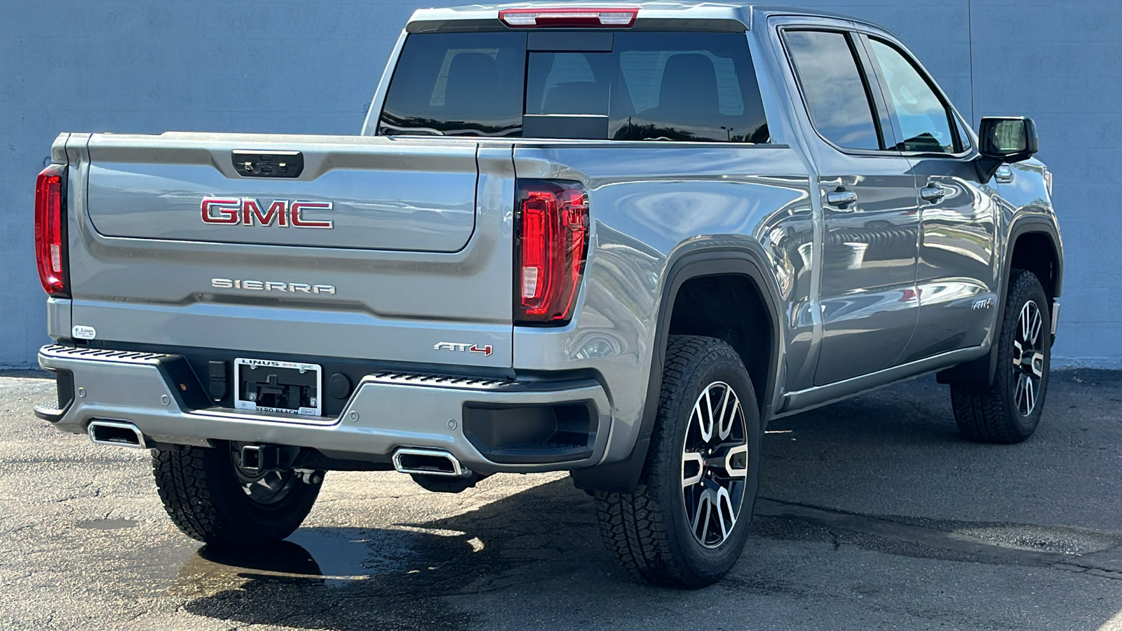 2025 GMC Sierra 1500 AT4 7