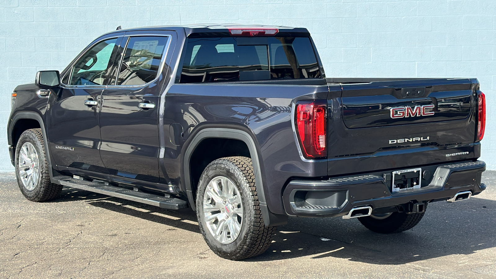 2025 GMC Sierra 1500 Denali 5