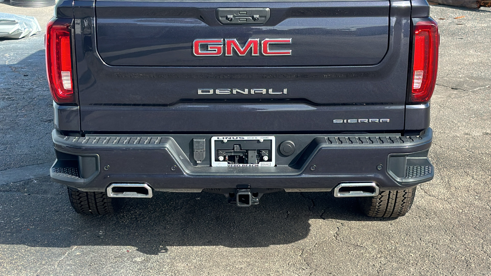 2025 GMC Sierra 1500 Denali 13