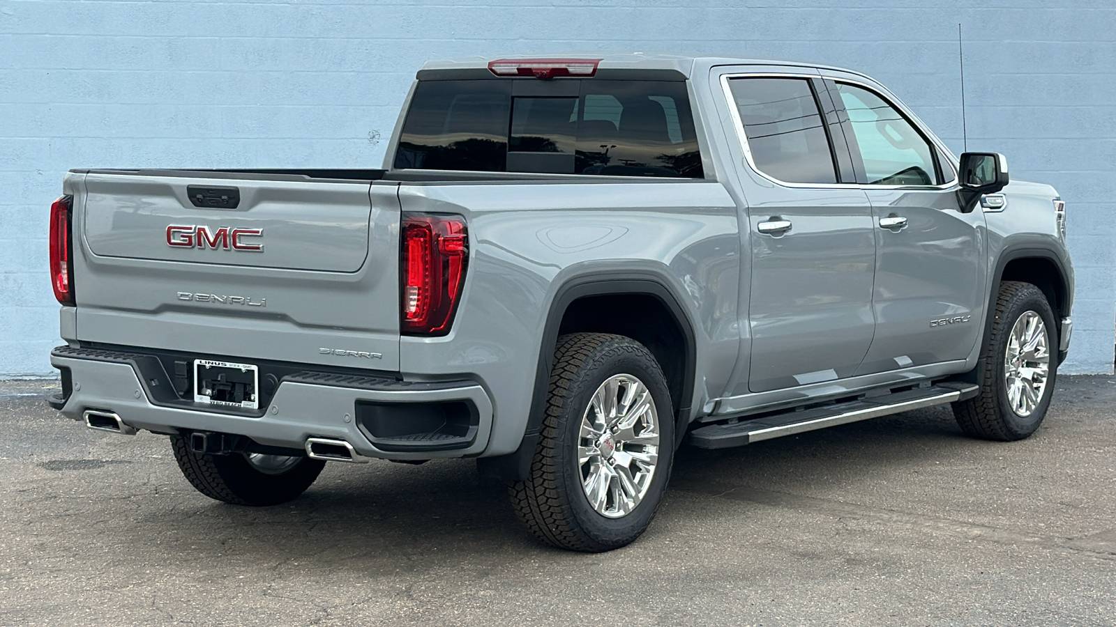 2025 GMC Sierra 1500 Denali 7