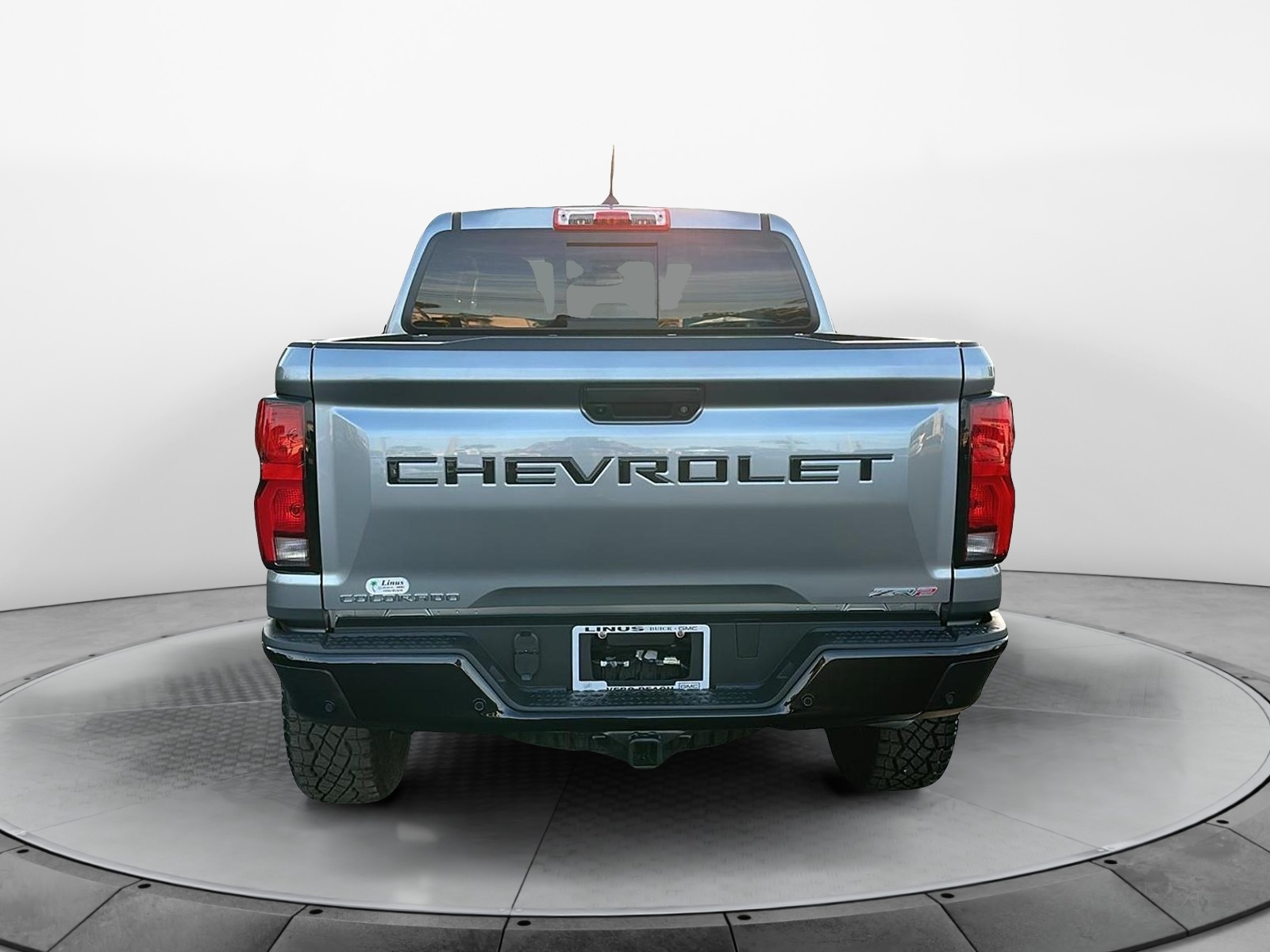 2024 Chevrolet Colorado ZR2 6