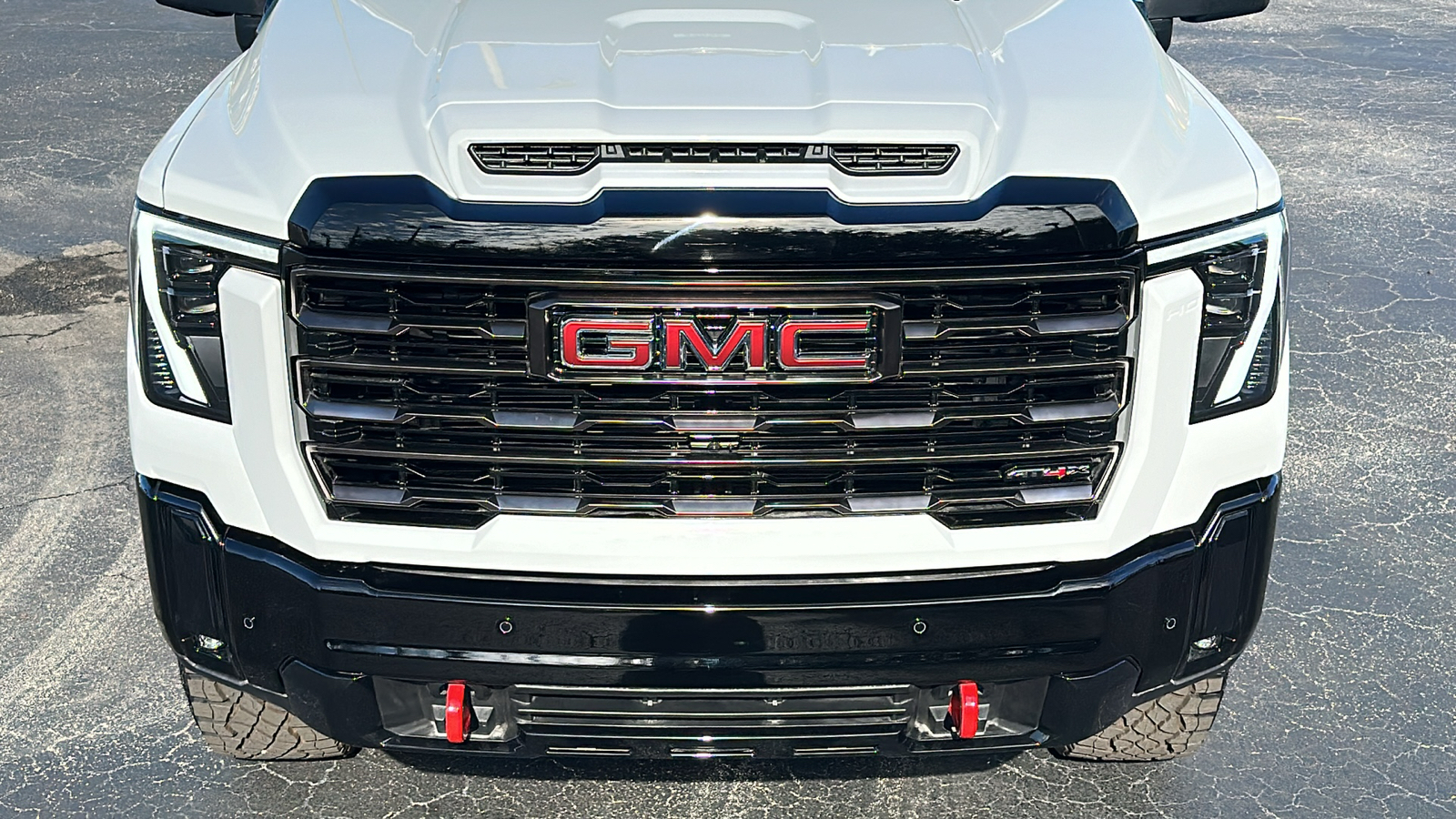 2025 GMC Sierra 2500HD AT4X 9