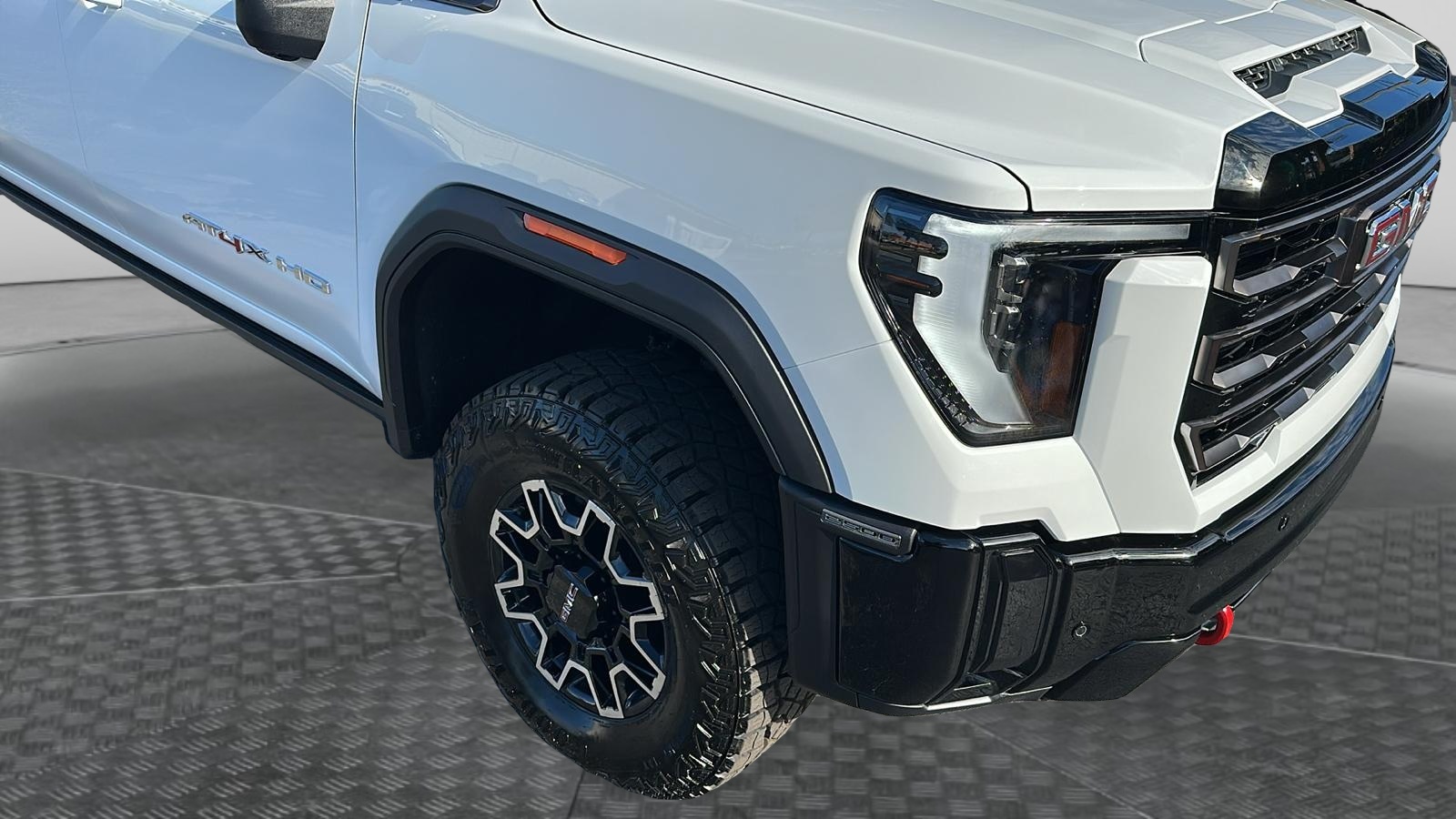 2025 GMC Sierra 2500HD AT4X 10