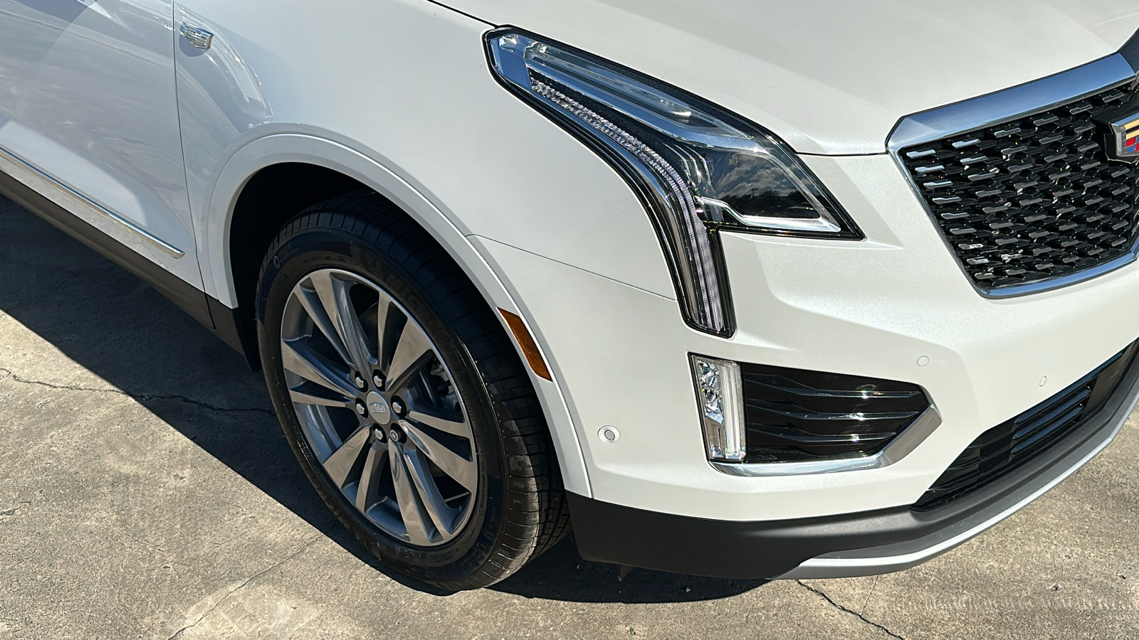 2025 Cadillac XT5 Premium Luxury 10