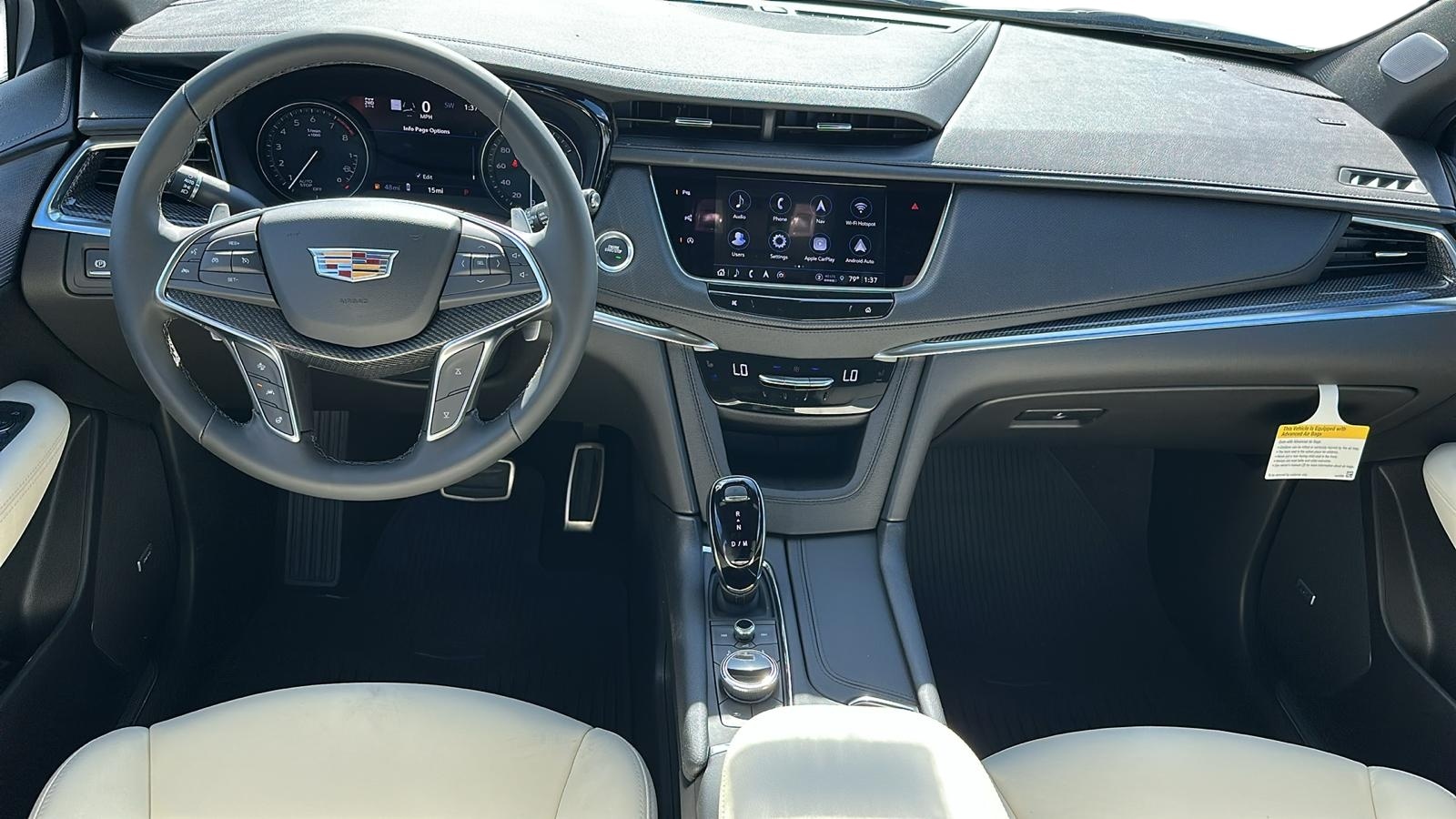 2025 Cadillac XT5 Sport 15