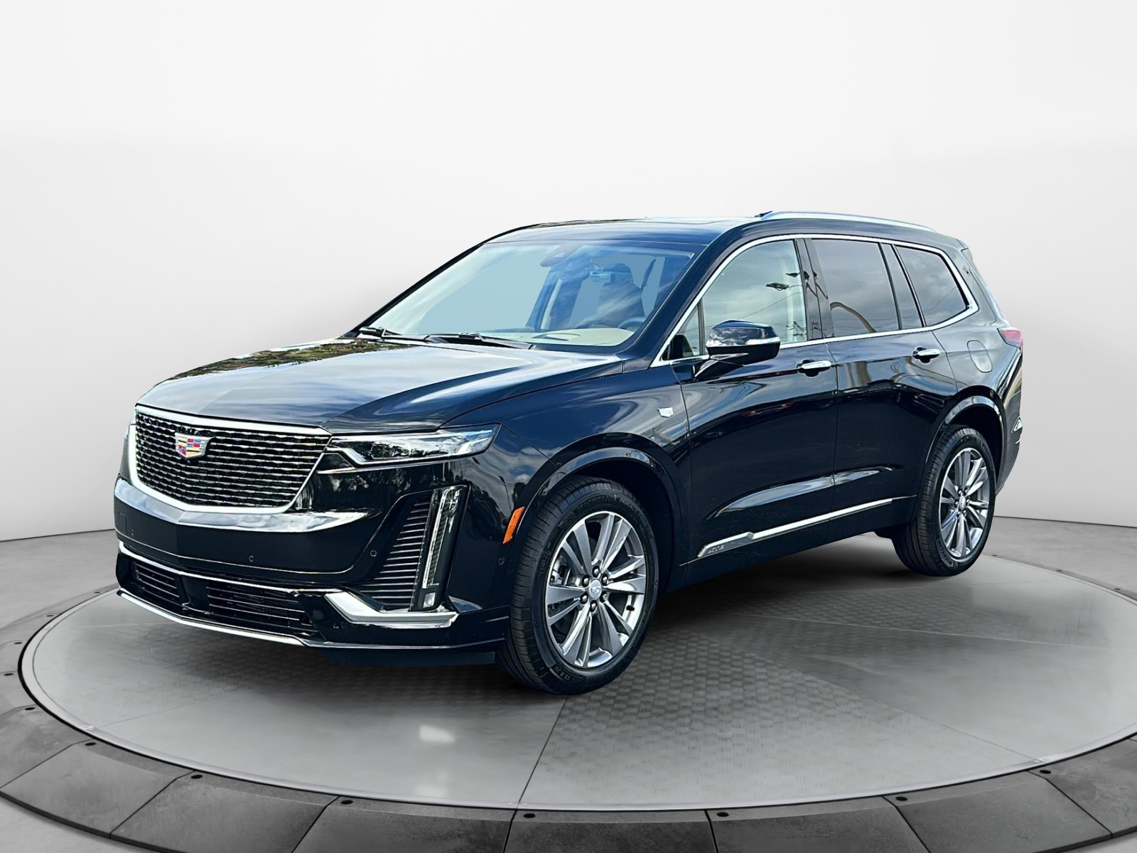 2025 Cadillac XT6 Premium Luxury 3