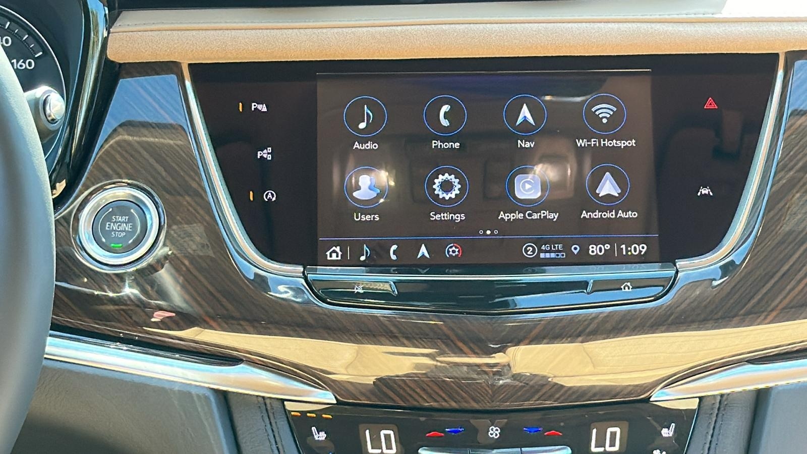 2025 Cadillac XT6 Sport 17