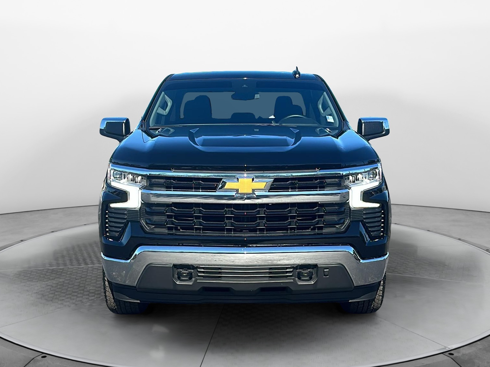 2024 Chevrolet Silverado 1500 LT 2