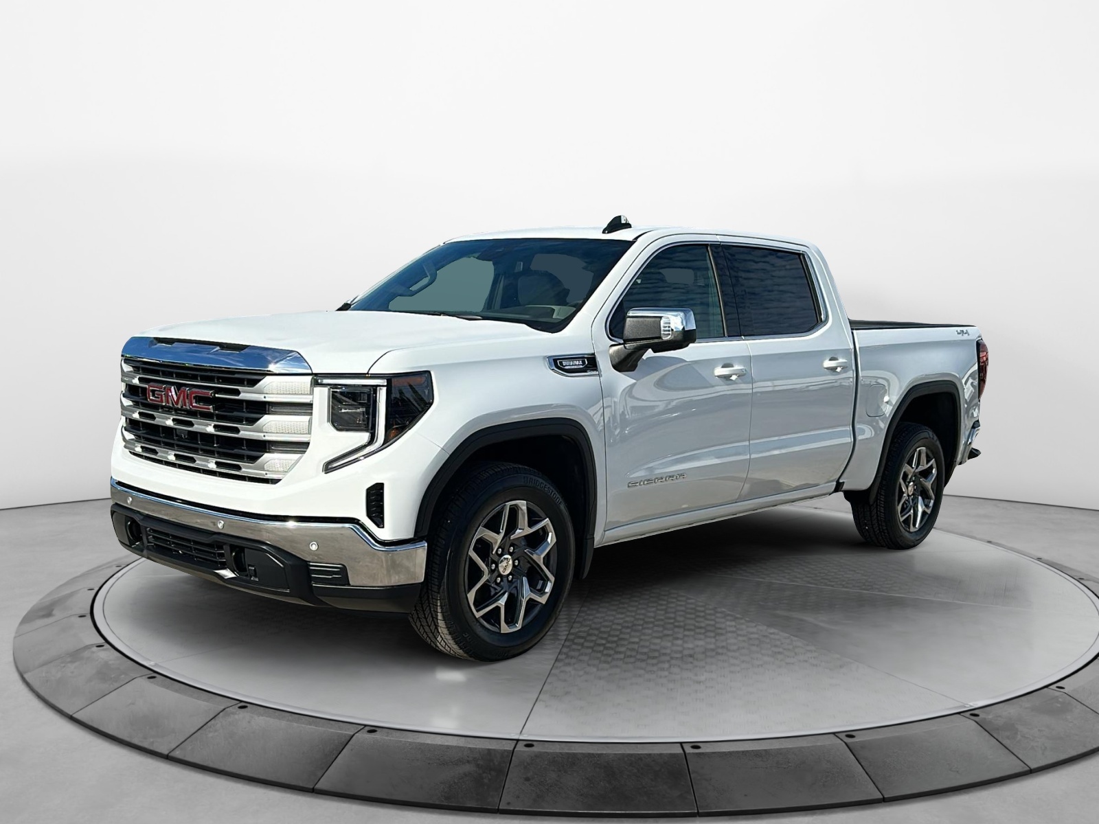 2025 GMC Sierra 1500 SLE 3