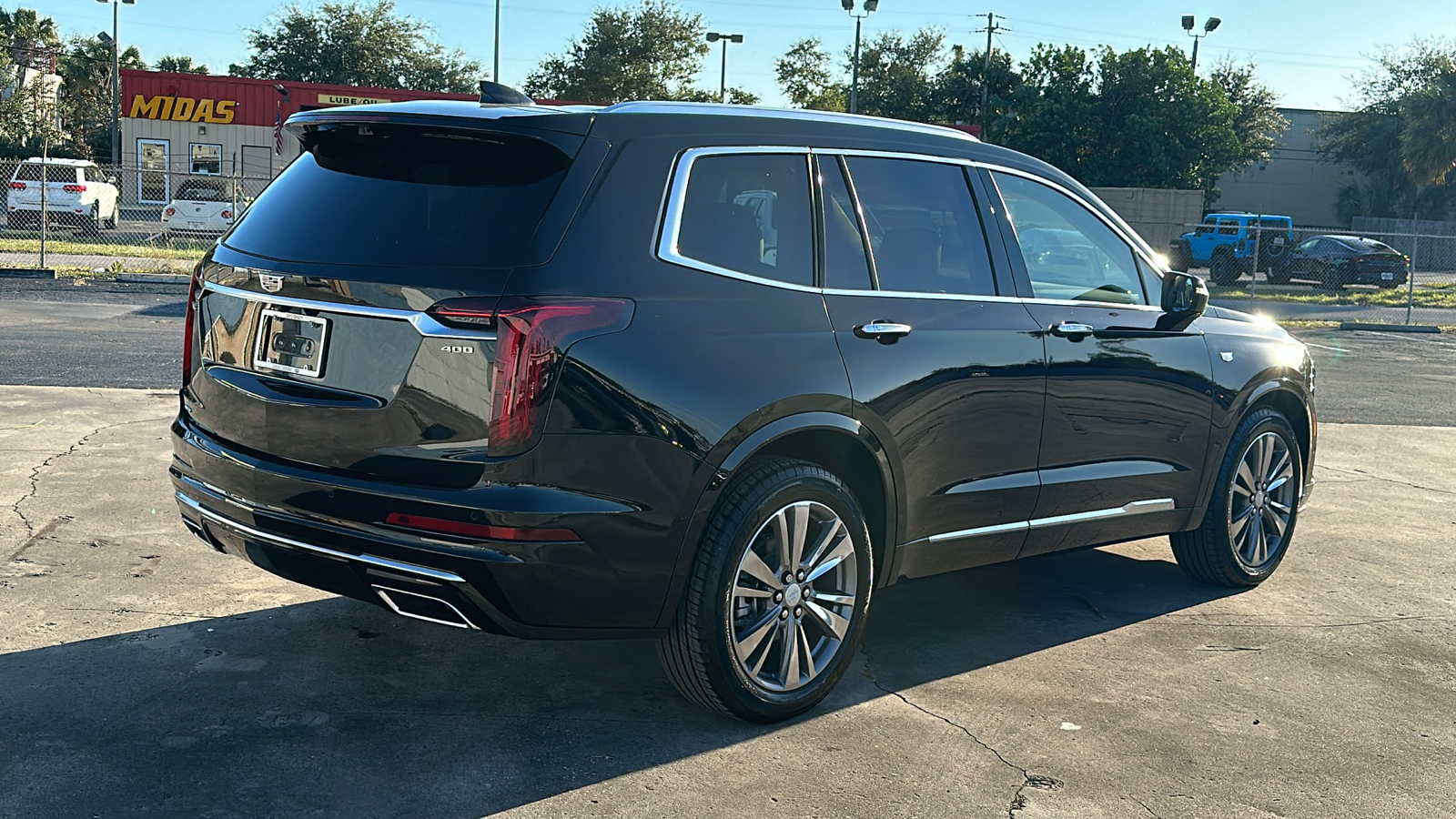 2025 Cadillac XT6 Premium Luxury 7