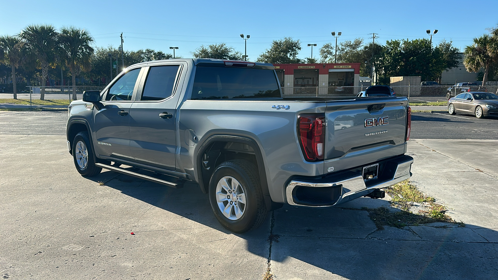 2025 GMC Sierra 1500 Pro 5