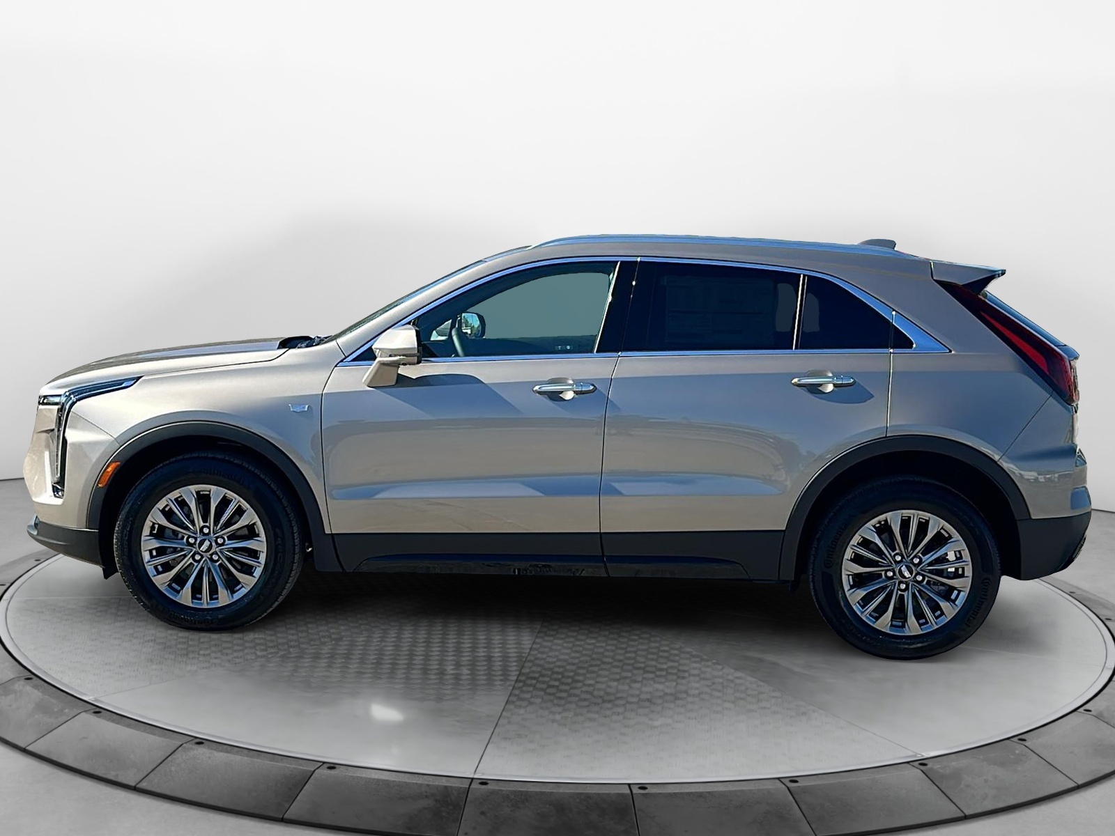 2025 Cadillac XT4 Premium Luxury 4