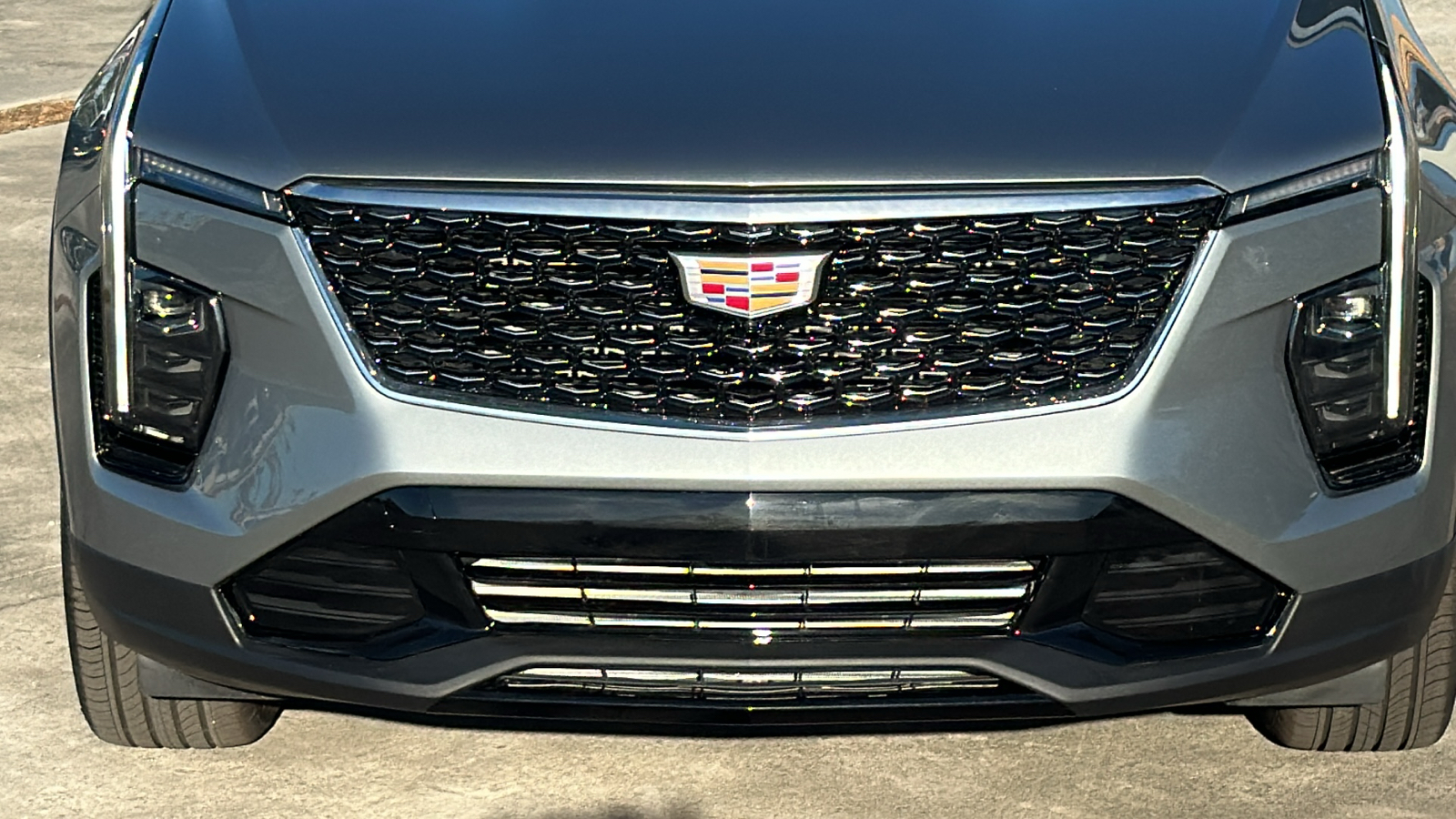 2025 Cadillac XT4 Premium Luxury 9