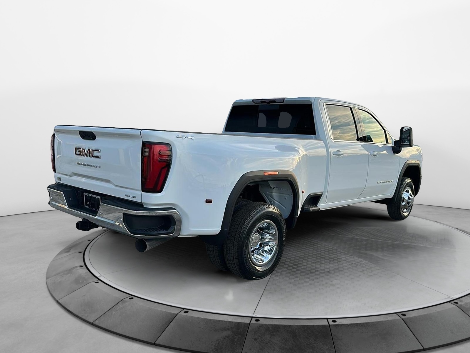 2025 GMC Sierra 3500HD SLE 7