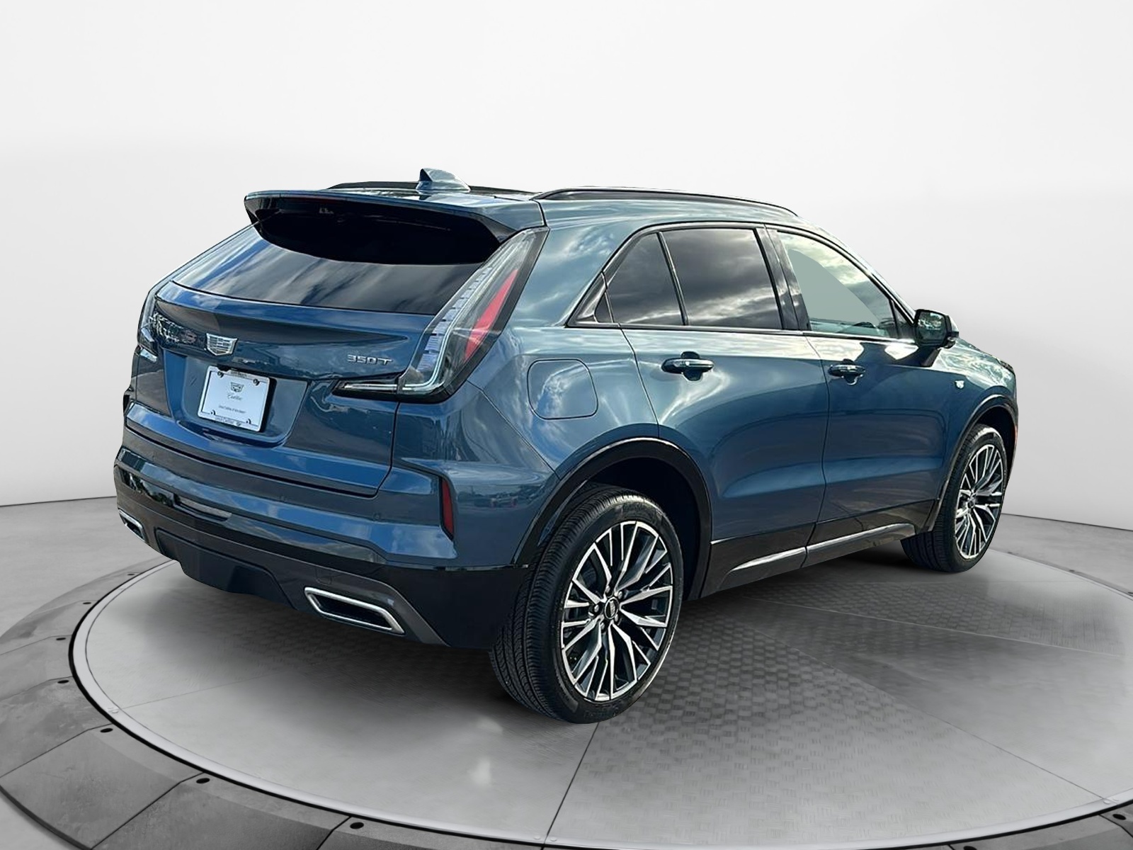 2025 Cadillac XT4 Sport 7