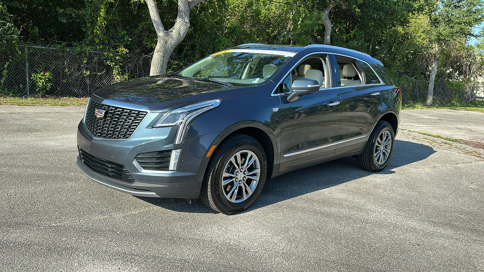 2021 Cadillac XT5 Premium Luxury 3